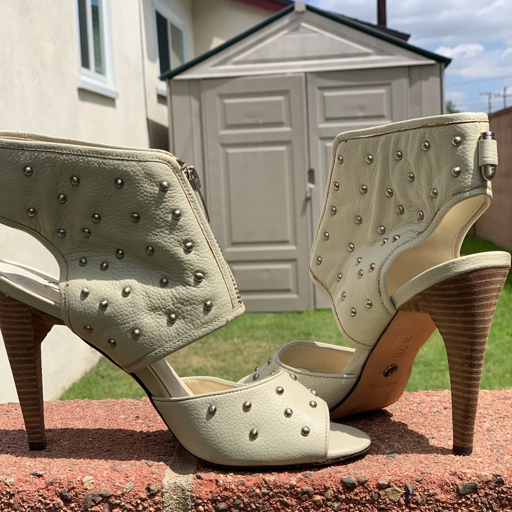 Heels 👠